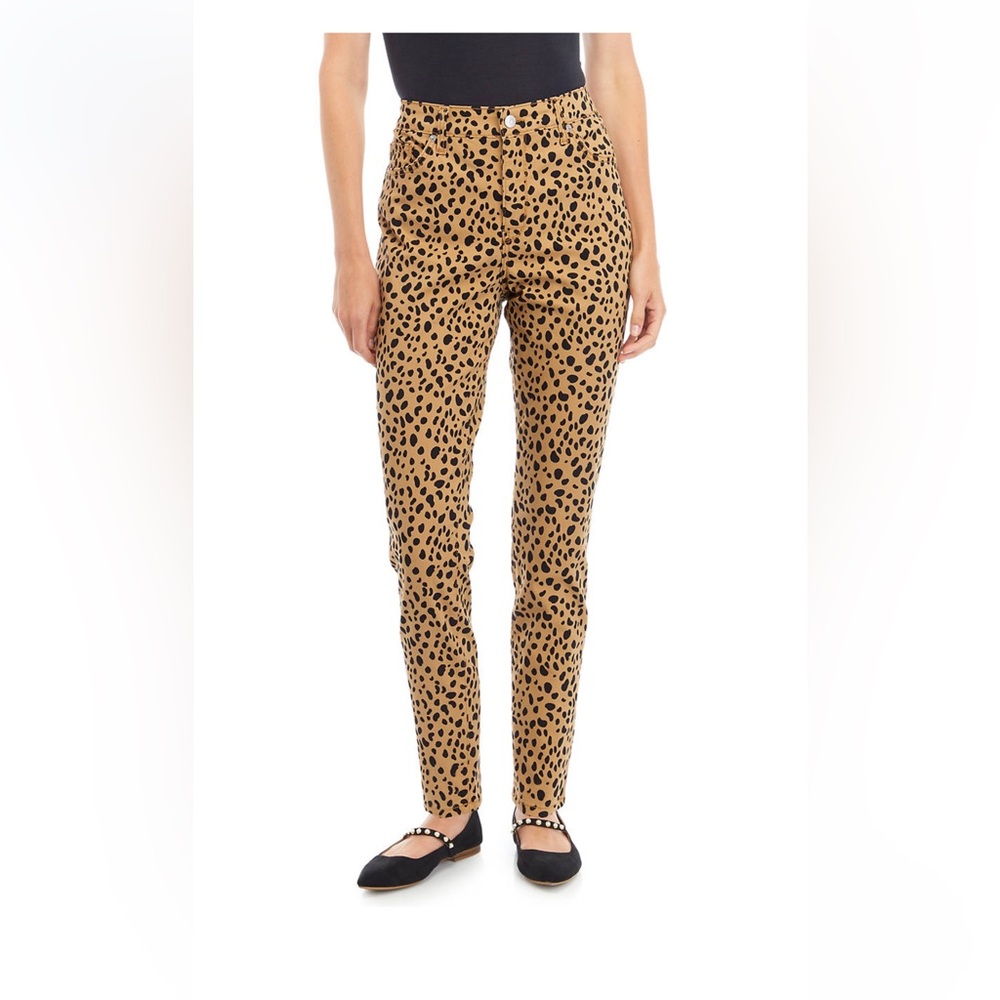 Crown and Ivy animal print skinny jeans